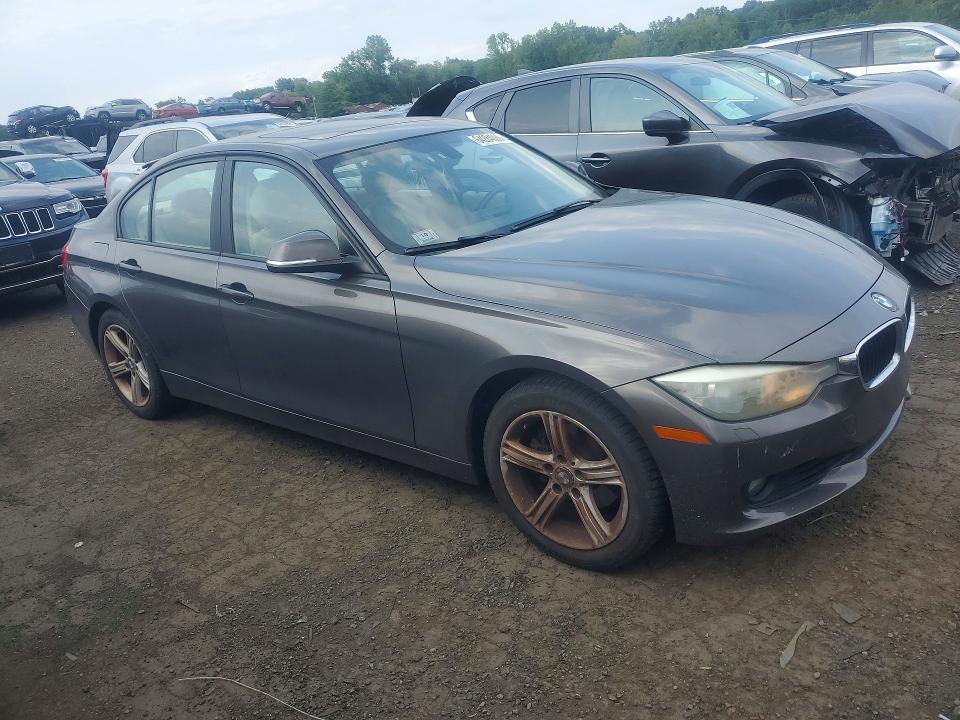 2013 Bmw 328 მანქანა იყიდება აუქციონზე, vin: WBA3B5C55DF594192, აუქციონის ნომერი: 64284086