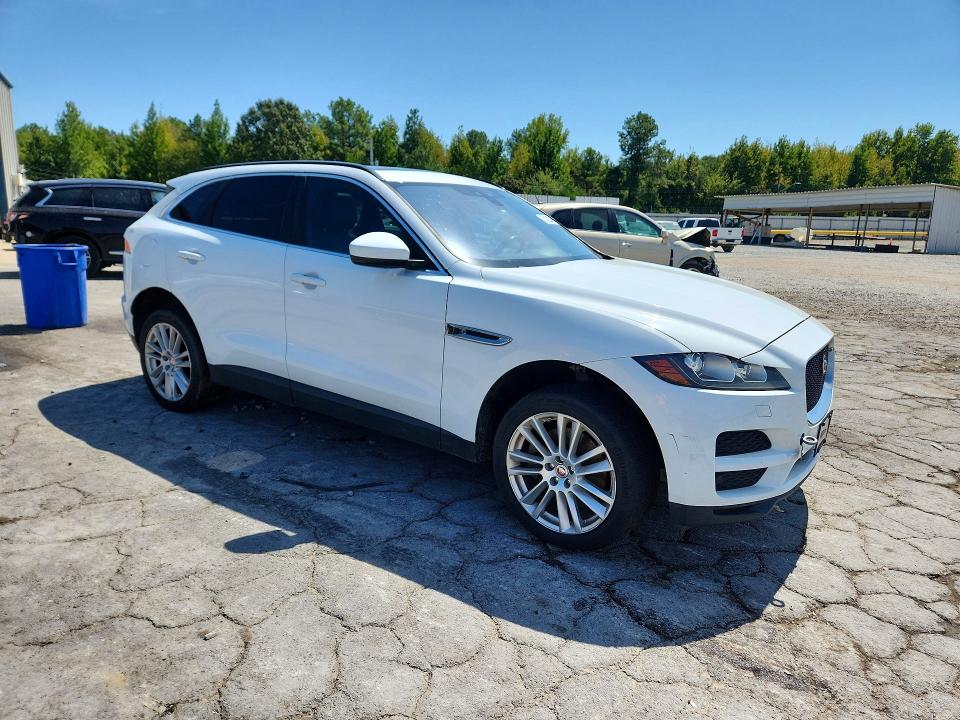 67122376 :رقم المزاد ، SADCK2BV8HA088866 vin ، 2017 Jaguar F-pace مزاد بيع