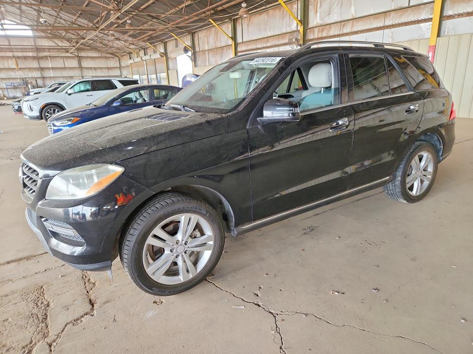 Продажа на аукционе авто 2015 Mercedes-benz Ml, vin: 4JGDA5JB8FA530839, номер лота: 64292316
