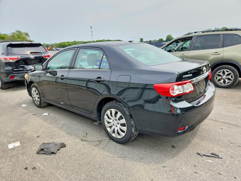 64581096 :رقم المزاد ، 2T1BU4EE8DC967685 vin ، 2013 Toyota Corolla مزاد بيع