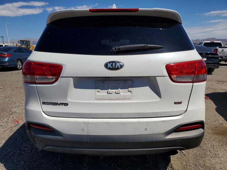 2016 Kia Sorento მანქანა იყიდება აუქციონზე, vin: 5XYPG4A34GG085472, აუქციონის ნომერი: 64934616