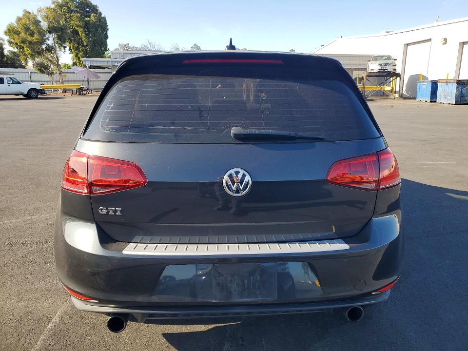 Продаж на аукціоні авто 2015 Volkswagen Gti, vin: 3VW4T7AU7FM091709, номер лоту: 62724736