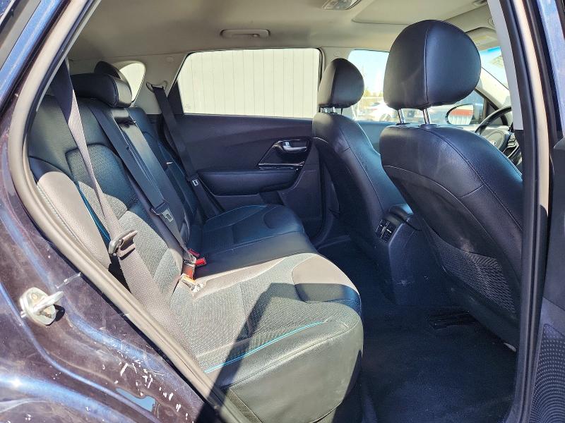 63532816 :رقم المزاد ، KNDCE3LG4L5056068 vin ، 2020 Kia Niro مزاد بيع
