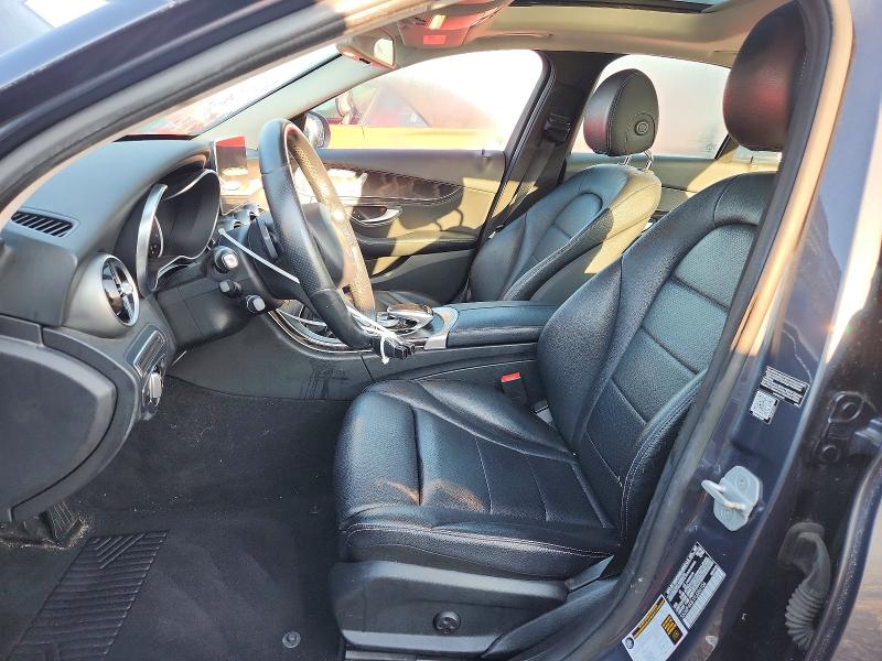 64930176 :رقم المزاد ، 55SWF4KB1FU050106 vin ، 2015 Mercedes-benz C مزاد بيع
