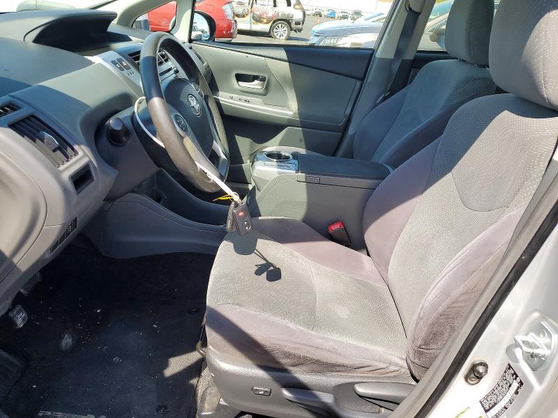 2013 Toyota Prius V მანქანა იყიდება აუქციონზე, vin: JTDZN3EU3D3233011, აუქციონის ნომერი: 64825876