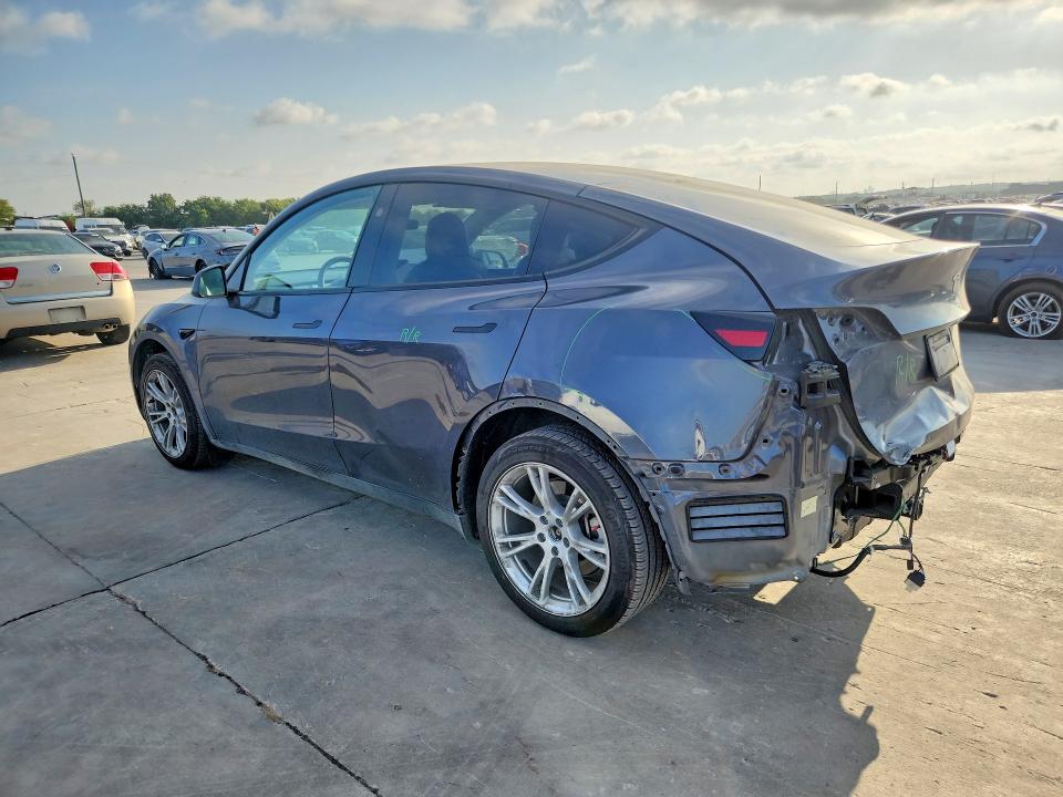 Продаж на аукціоні авто 2023 Tesla Model Y, vin: 7SAYGDEE8PF868725, номер лоту: 64071426