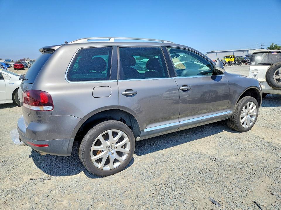 Продажа на аукционе авто 2008 Volkswagen Touareg 2, vin: WVGCB77L18D047487, номер лота: 63330316