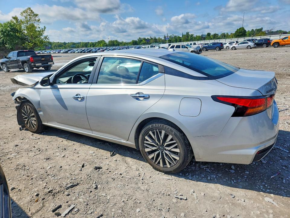 Продаж на аукціоні авто 2023 Nissan Altima, vin: 1N4BL4DV5PN320429, номер лоту: 65461946