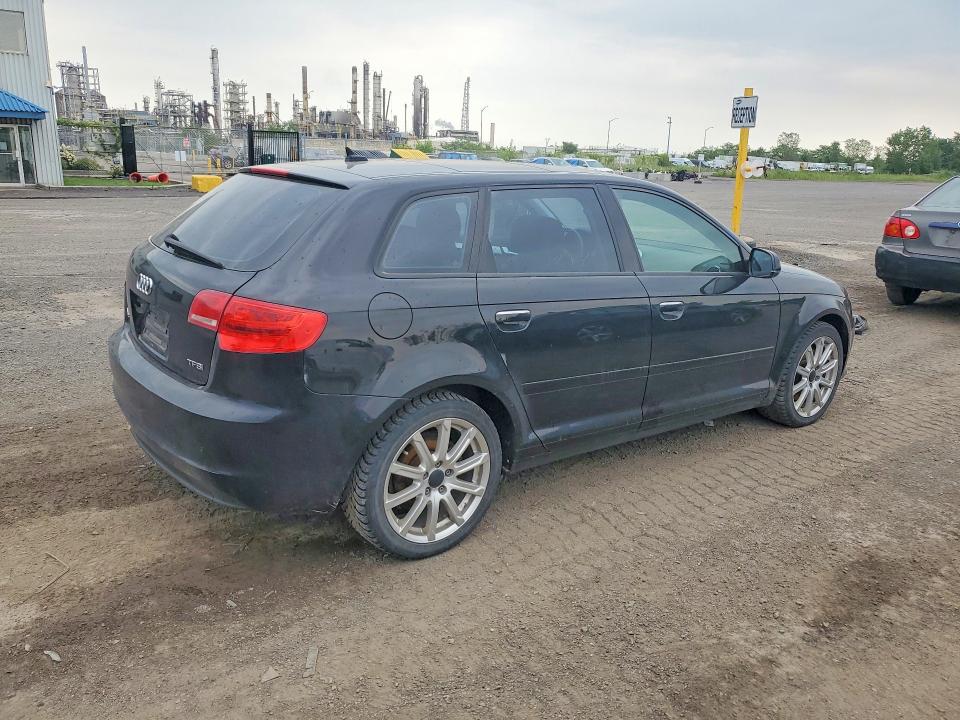 2011 Audi A3 მანქანა იყიდება აუქციონზე, vin: WAUNFCFM8BA003240, აუქციონის ნომერი: 62564016