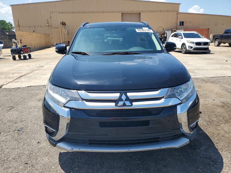 Продажа на аукционе авто 2016 Mitsubishi Outlander, vin: JA4AZ3A33GZ008050, номер лота: 65385146