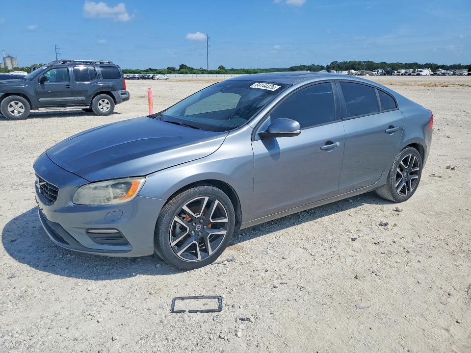 Auction sale of the 2017 Volvo S60, vin: YV126MFL6H2420677, lot number: 64144326