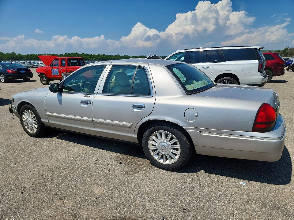 2009 Mercury Grand Marquis მანქანა იყიდება აუქციონზე, vin: 2MEHM75V59X628329, აუქციონის ნომერი: 64079786
