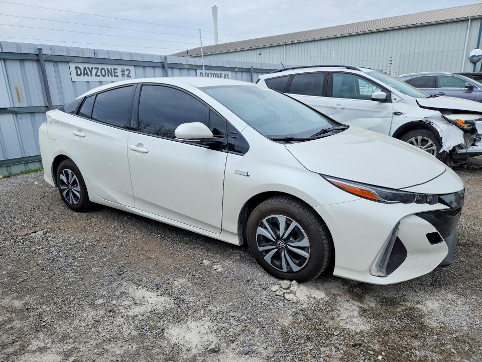 2019 Toyota Prius Prime მანქანა იყიდება აუქციონზე, vin: JTDKARFP7K3113685, აუქციონის ნომერი: 61978676