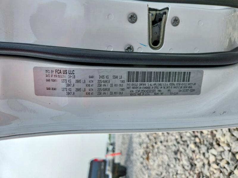 64331636 :رقم المزاد ، 1C4PJMDN1KD321971 vin ، 2019 Jeep Cherokee مزاد بيع