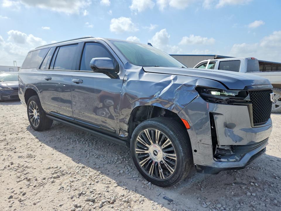 2022 Cadillac Escalade მანქანა იყიდება აუქციონზე, vin: 1GYS3RKL1NR135111, აუქციონის ნომერი: 63856166