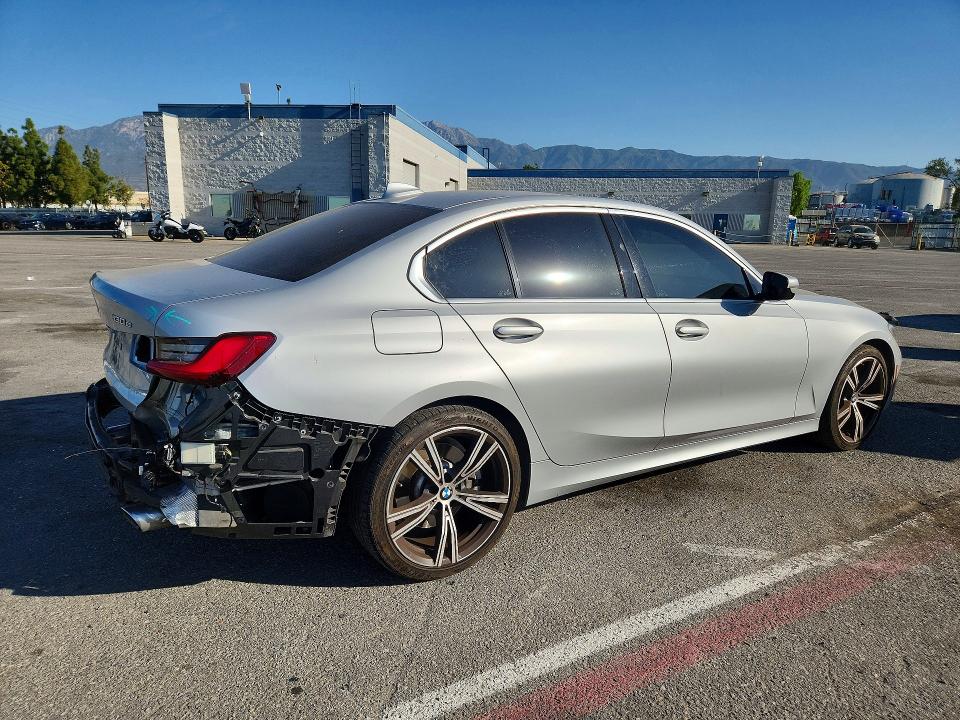 66461336 :رقم المزاد ، WBA5P7C05MFL13048 vin ، 2021 Bmw 330e مزاد بيع