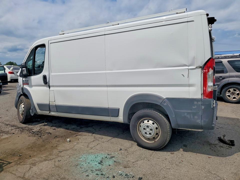 64428856 :رقم المزاد ، 3C6TRVAG8JE155987 vin ، 2018 Ram Promaster 1500 مزاد بيع
