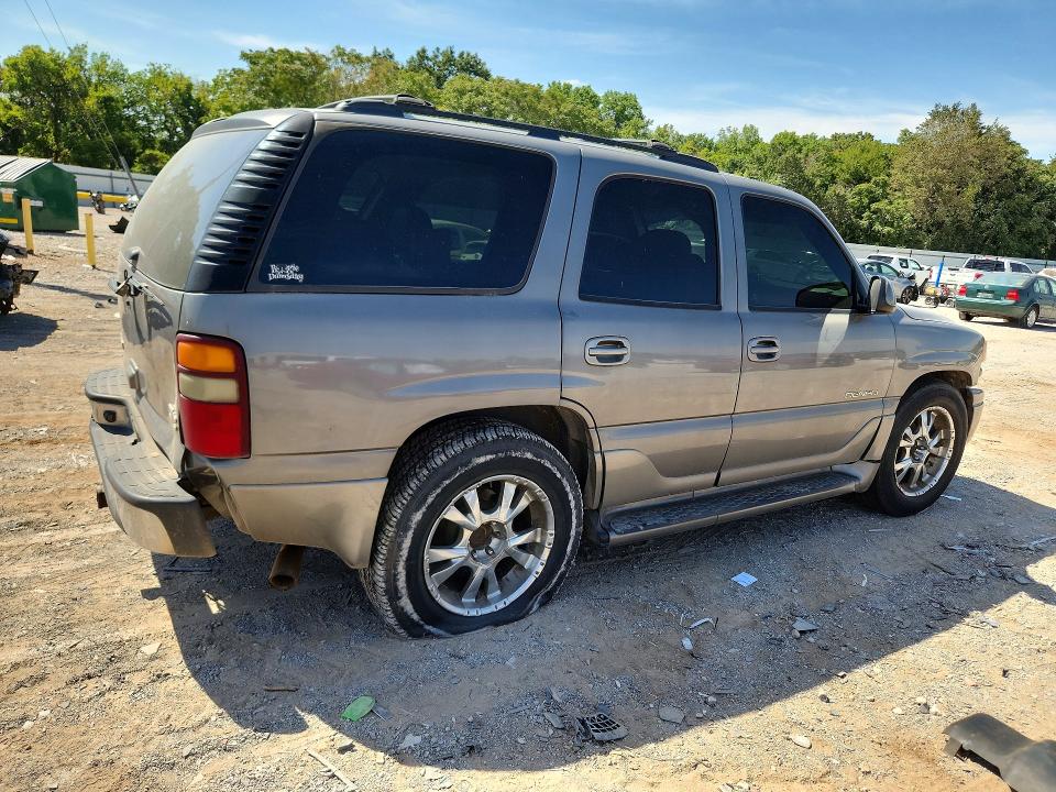 65679746 :رقم المزاد ، 1GKEK63UX6J126519 vin ، 2006 Gmc Yukon مزاد بيع