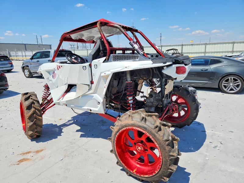 63471036 :رقم المزاد ، 3NSVDE99XFF369448 vin ، 2015 Polaris Rzr مزاد بيع