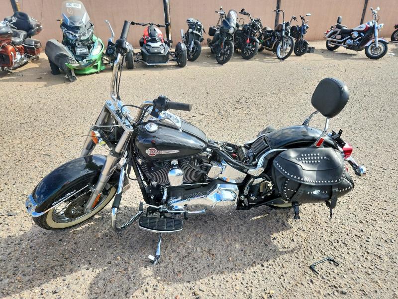 2004 Harley-davidson Flstci მანქანა იყიდება აუქციონზე, vin: 1HD1BWB1X4Y039739, აუქციონის ნომერი: 64404986