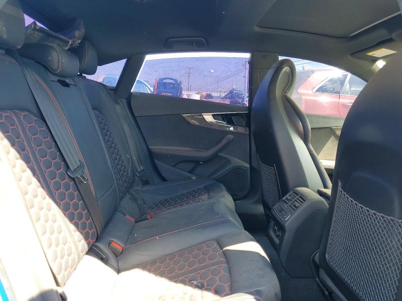 65214736 :رقم المزاد ، WUAAWDF54NA902202 vin ، 2022 Audi Rs5 مزاد بيع