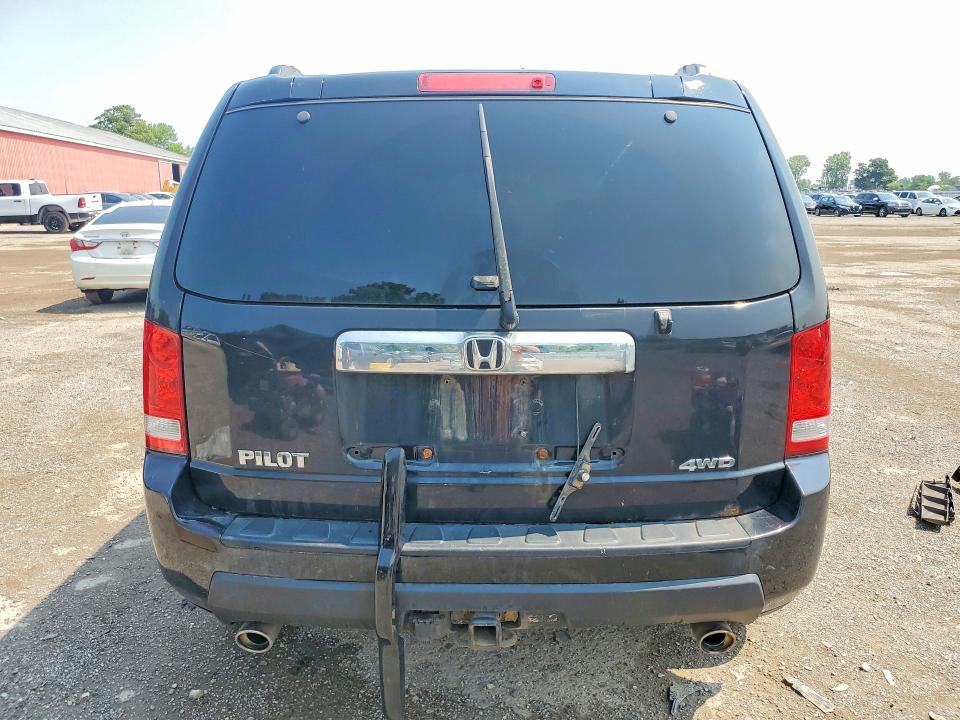 63545486 :رقم المزاد ، 5FNYF4H49BB501893 vin ، 2011 Honda Pilot مزاد بيع