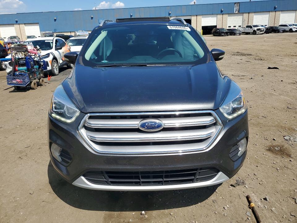 Продажа на аукционе авто 2017 Ford Escape, vin: 1FMCU9J98HUB78502, номер лота: 67084696