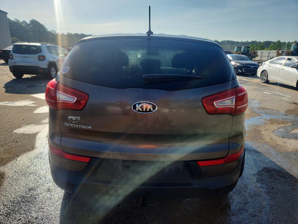 Auction sale of the 2012 Kia Sportage, vin: KNDPBCA25C7318671, lot number: 65353676