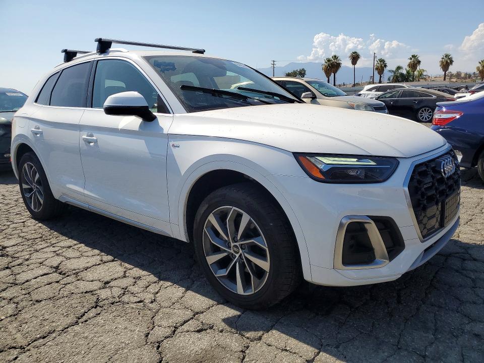Продаж на аукціоні авто 2022 Audi Q5, vin: WA1GAAFYXN2078175, номер лоту: 64656936