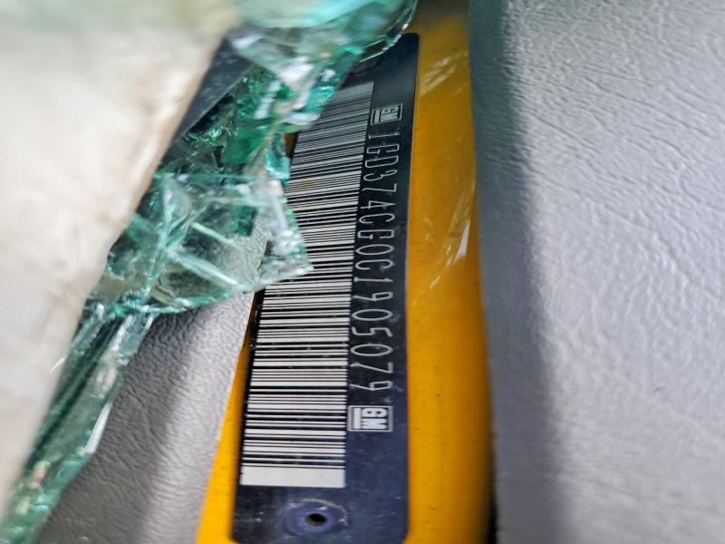63531076 :رقم المزاد ، 1GD374CG0C1905079 vin ، 2012 Gmc Savana مزاد بيع