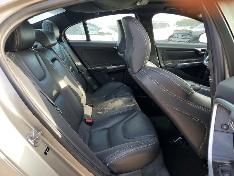 Продаж на аукціоні авто 2015 Volvo S60, vin: YV149MFM2F1346704, номер лоту: 65155666
