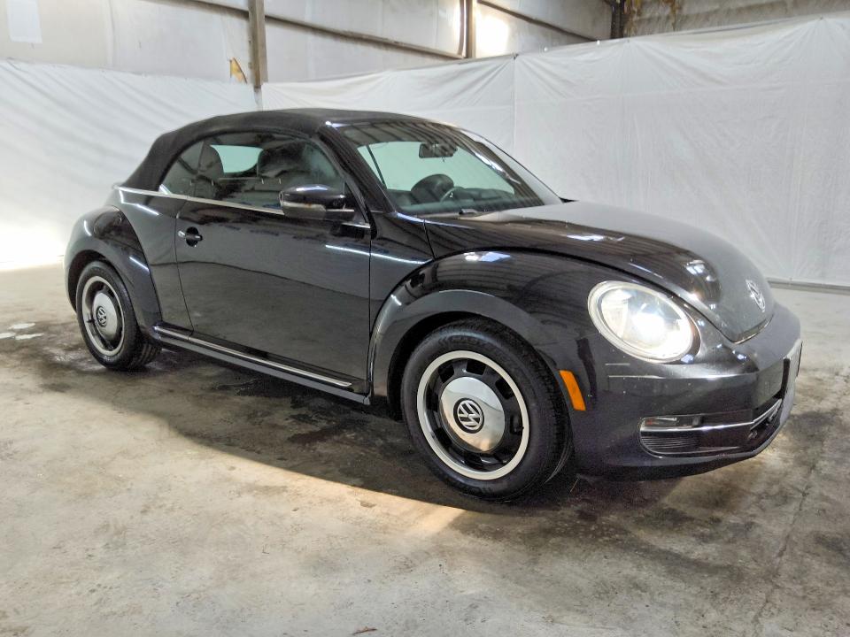 2013 Volkswagen Beetle მანქანა იყიდება აუქციონზე, vin: 3VW5L7AT7DM825838, აუქციონის ნომერი: 63707566
