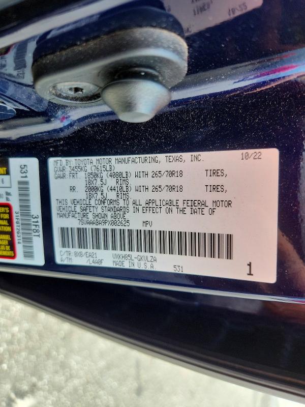 Продажа на аукционе авто 2023 Toyota Sequoia, vin: 7SVAAABA9PX002625, номер лота: 66690446