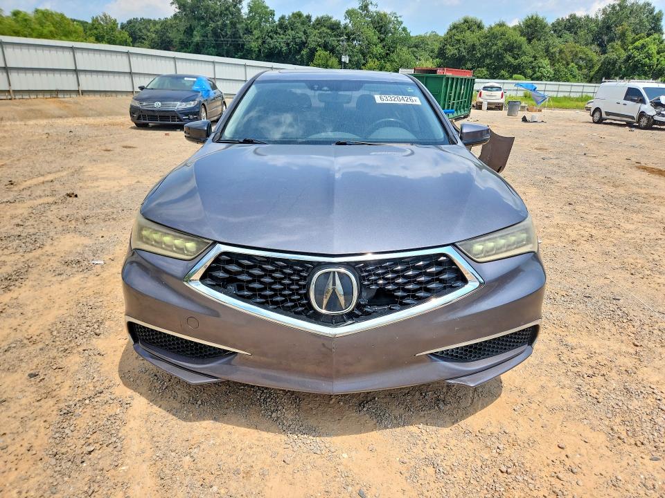 2018 Acura Tlx მანქანა იყიდება აუქციონზე, vin: 19UUB1F57JA005777, აუქციონის ნომერი: 63320426
