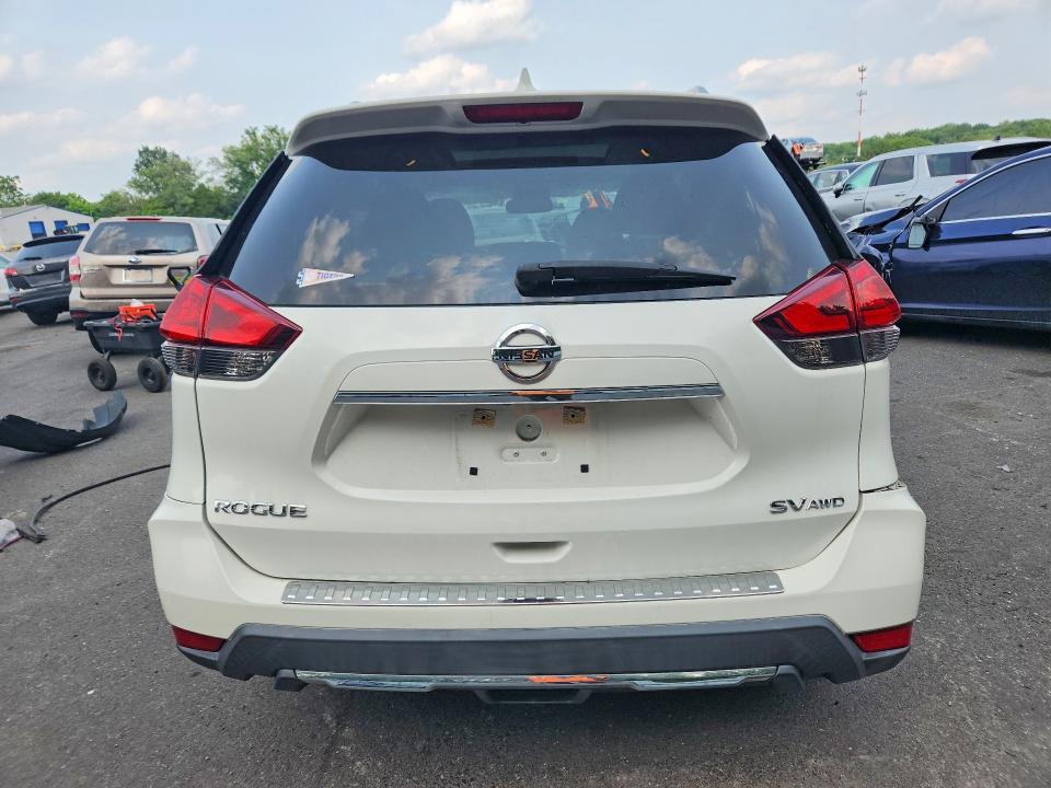 64766886 :رقم المزاد ، 5N1AT2MV9HC751598 vin ، 2017 Nissan Rogue مزاد بيع
