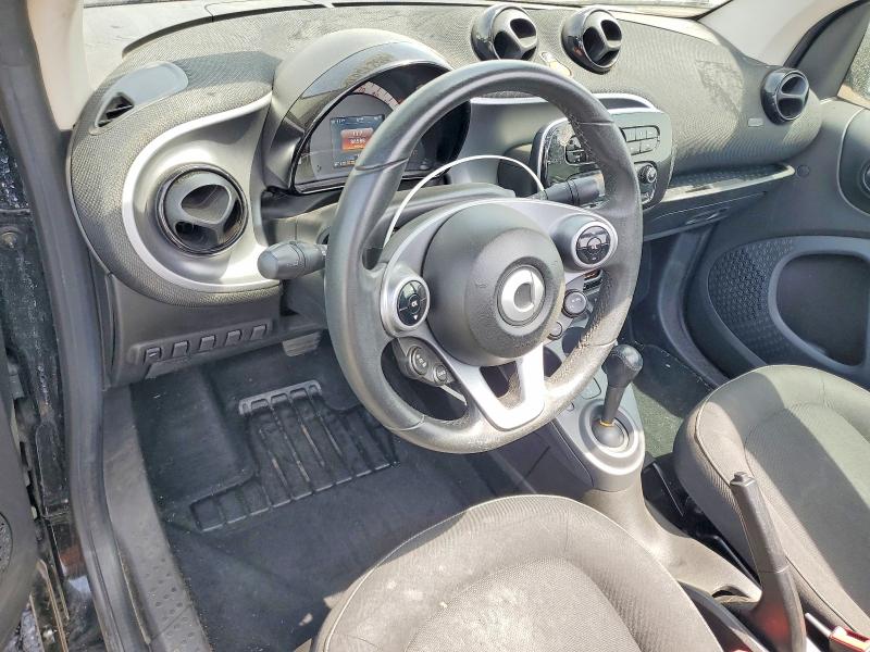 Aukcja sprzedaży 2017 Smart Fortwo, vin: WMEFK5DA3HK143627, numer aukcji: 65213316