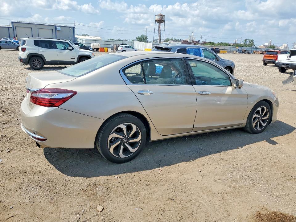 66394226 :رقم المزاد ، 1HGCR3F87HA028273 vin ، 2017 Honda Accord مزاد بيع