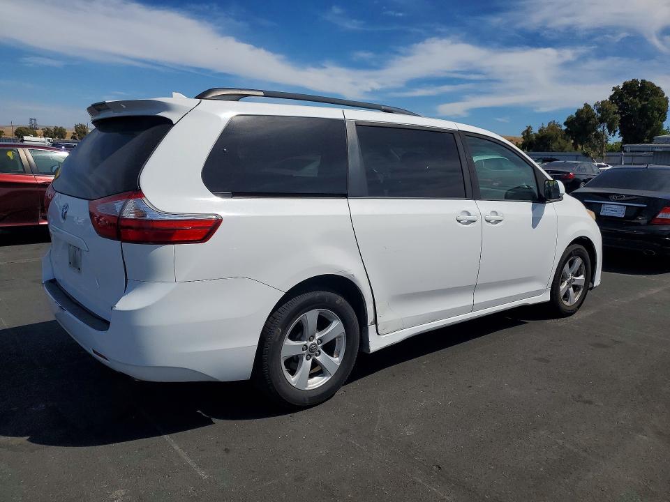 2019 Toyota Sienna მანქანა იყიდება აუქციონზე, vin: 5TDKZ3DC2KS013286, აუქციონის ნომერი: 65529836