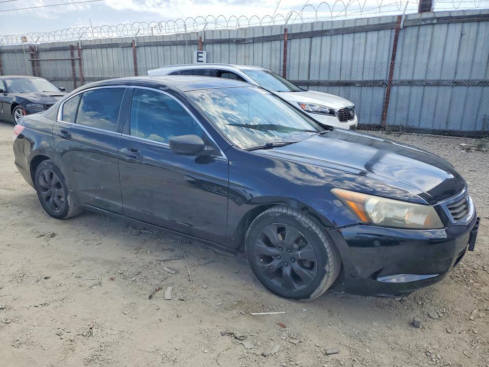 Продаж на аукціоні авто 2010 Honda Accord, vin: 1HGCP2F80AA068734, номер лоту: 64155336