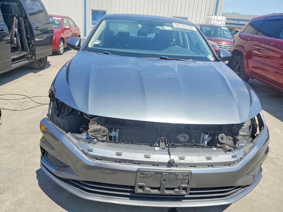 2019 Volkswagen Jetta მანქანა იყიდება აუქციონზე, vin: 3VWC57BU8KM057647, აუქციონის ნომერი: 64120766