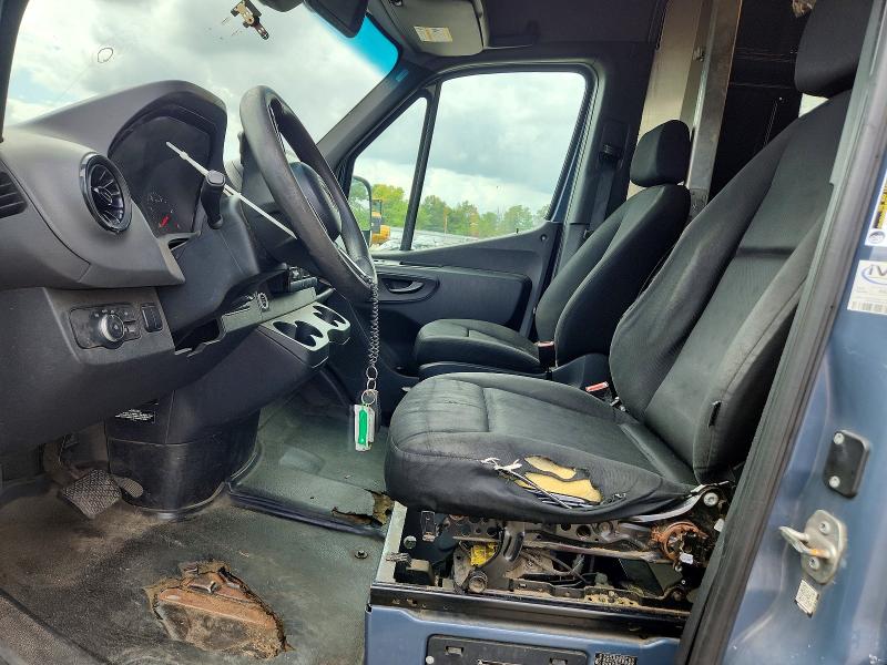 65295156 :رقم المزاد ، WD4PF1CD1KP131956 vin ، 2019 Mercedes-benz Sprinter مزاد بيع