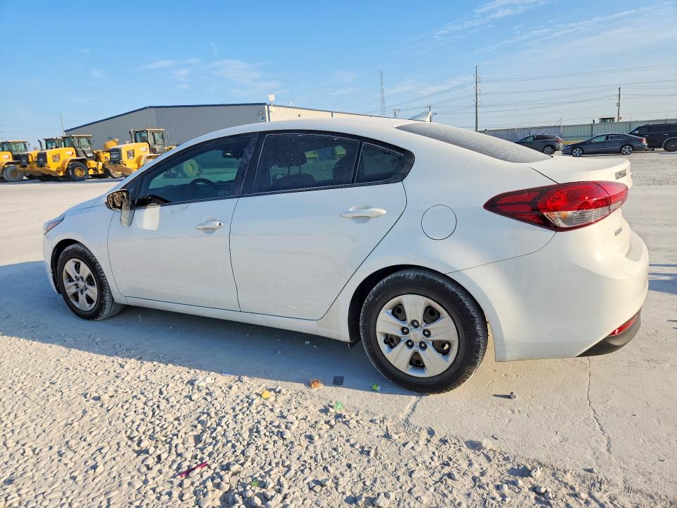 2017 Kia Forte მანქანა იყიდება აუქციონზე, vin: 3KPFK4A79HE156693, აუქციონის ნომერი: 64225566