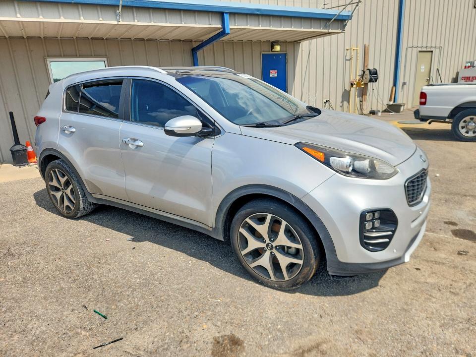 Продажа на аукционе авто 2017 Kia Sportage, vin: KNDPR3A64H7093827, номер лота: 63805626