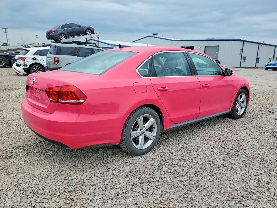 Продаж на аукціоні авто 2015 Volkswagen Passat, vin: 1VWAT7A36FC099697, номер лоту: 64148426