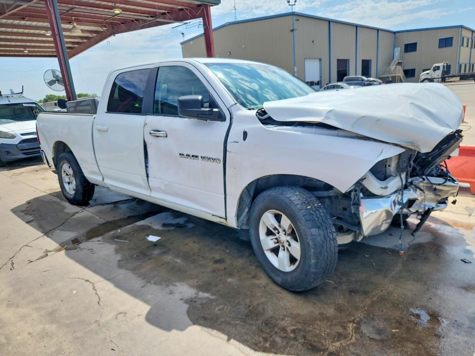 65563776 :رقم المزاد ، 1C6RR6TT8KS701597 vin ، 2019 Ram 1500 Classic مزاد بيع