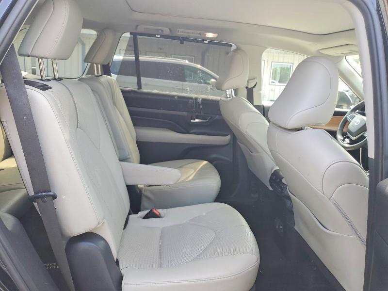 2024 Toyota Grand Highlander მანქანა იყიდება აუქციონზე, vin: 5TDAAAB53RS045069, აუქციონის ნომერი: 66440016