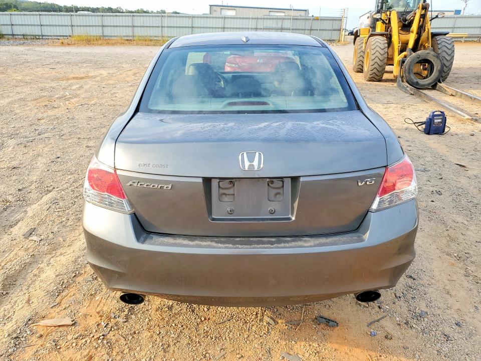 Auction sale of the 2010 Honda Accord, vin: 1HGCP3F83AA007304, lot number: 65101676