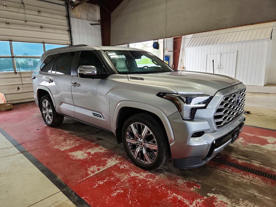 Продаж на аукціоні авто 2024 Toyota Sequoia, vin: 7SVAAABA8RX021301, номер лоту: 52370436