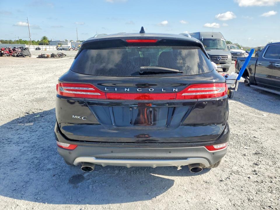 2017 Lincoln Mkc მანქანა იყიდება აუქციონზე, vin: 5LMTJ3DH6HUL36681, აუქციონის ნომერი: 64802676