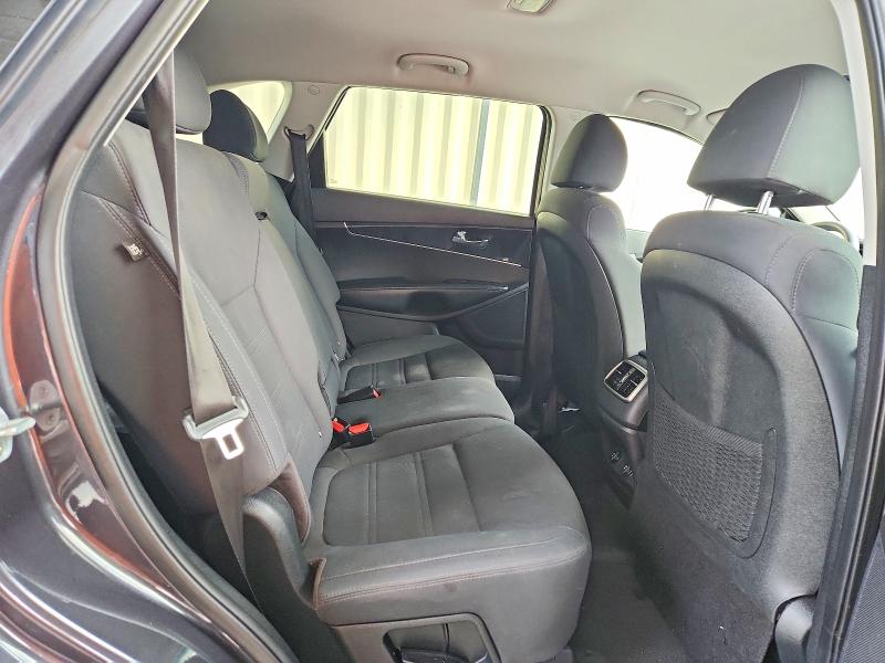 66779706 :رقم المزاد ، 5XYPGDA57KG471698 vin ، 2019 Kia Sorento مزاد بيع